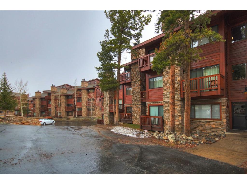 3 Bedrooms 2 Bathroom 1480 sq.ft.